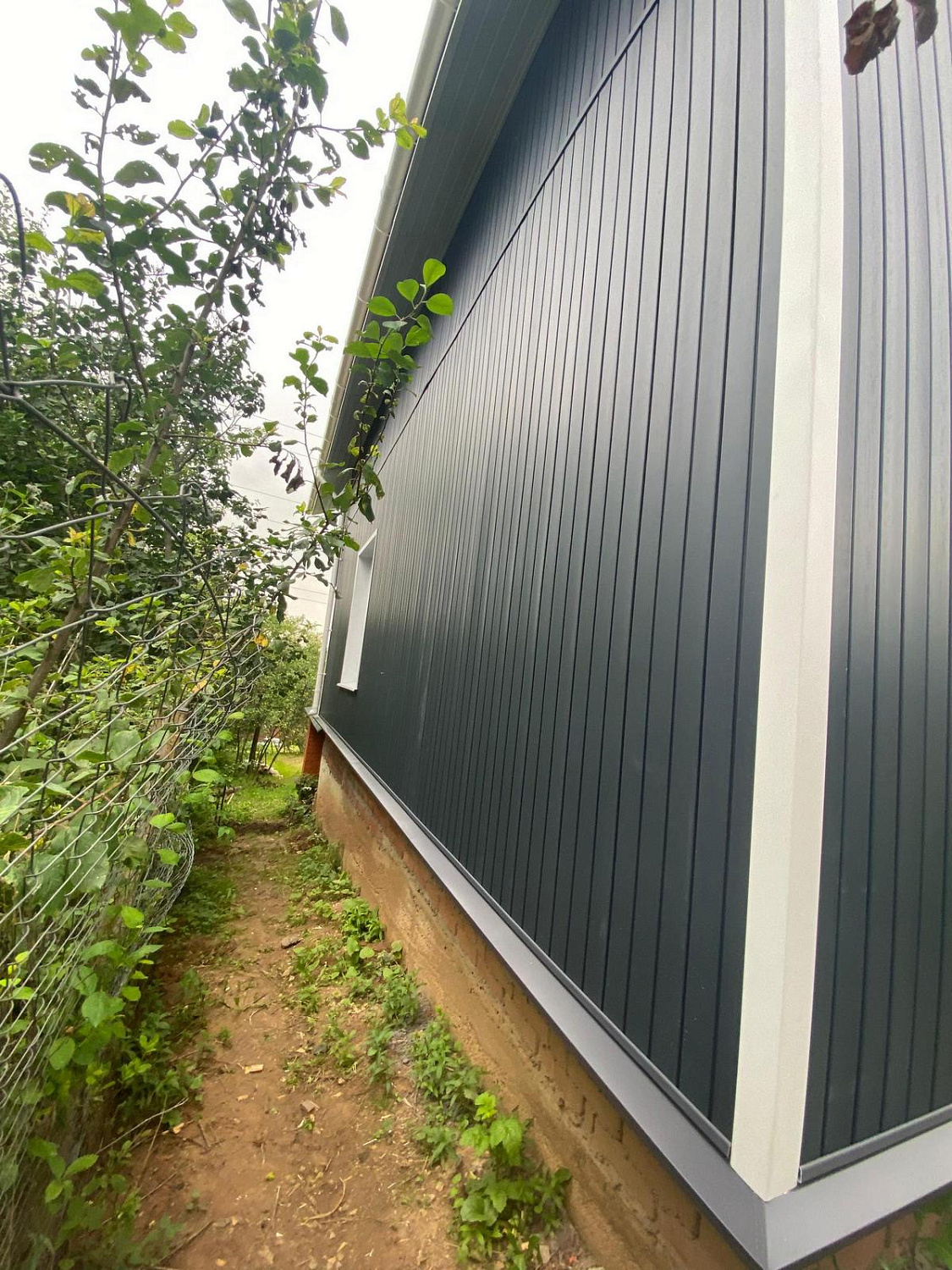 Комплекс работ по монтажу архитектурного сайдинга и водосточной системы