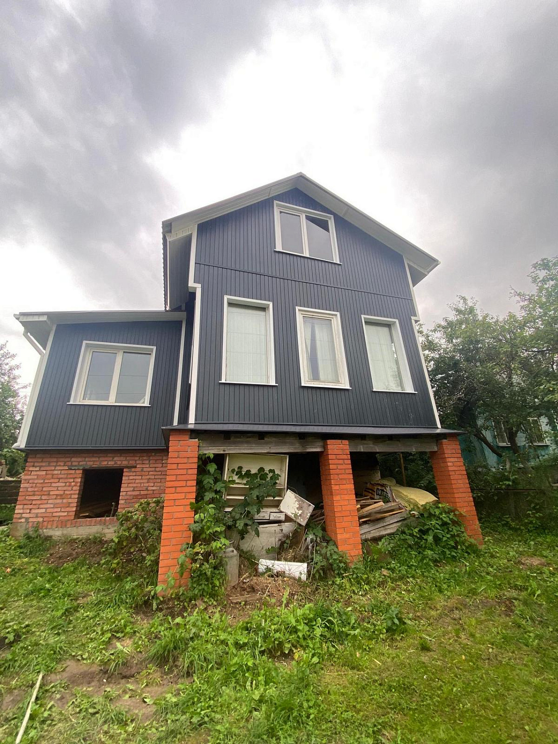 Комплекс работ по монтажу архитектурного сайдинга и водосточной системы