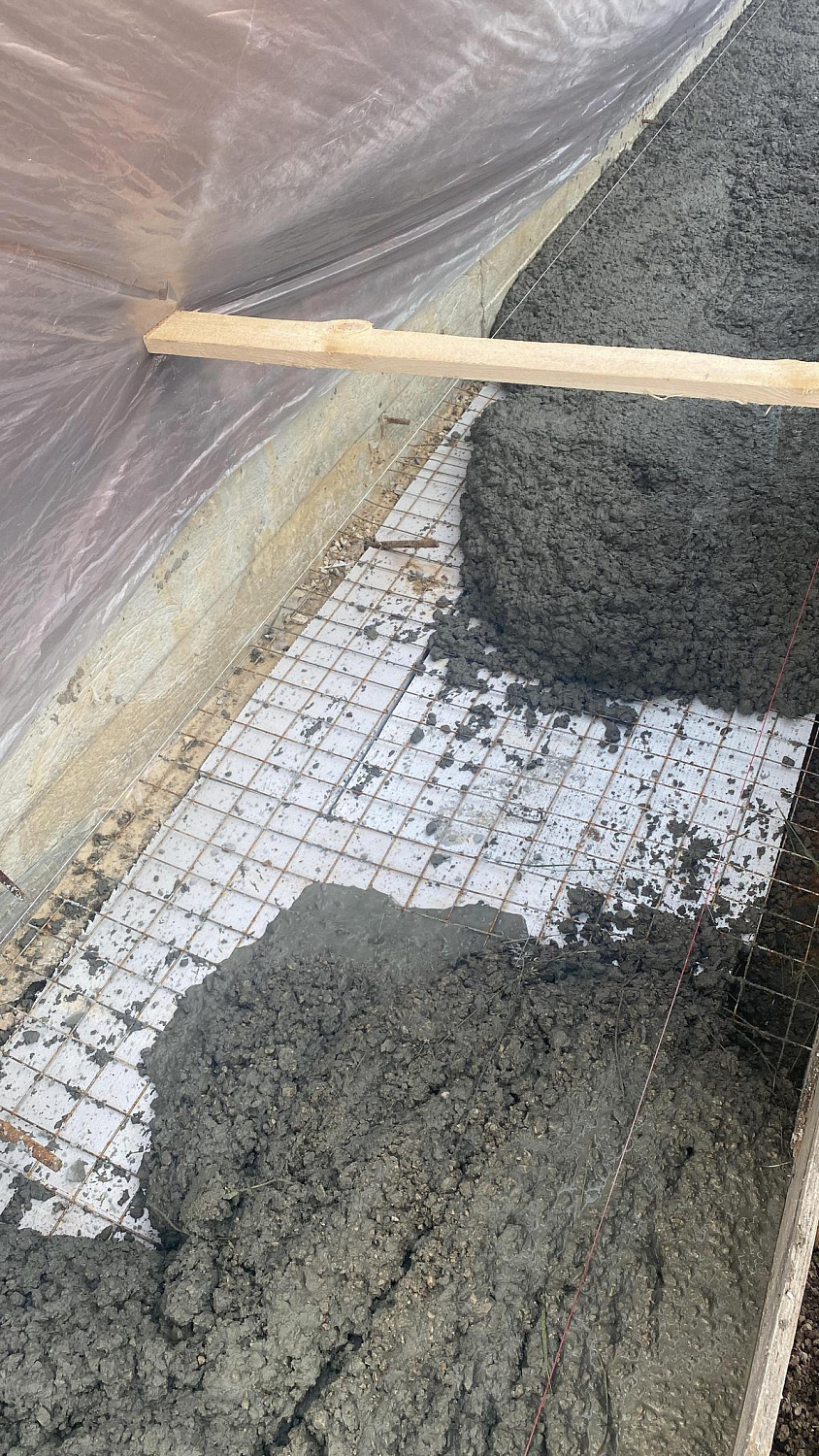 Монтаж бетонной отмостки 44 п.м.